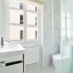 Serenty - 2br Heart Of - Le Louvre & Palais Royal Apartment Paris